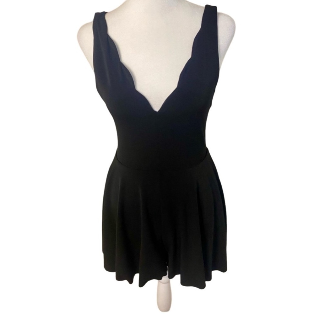 Kimchi Blue black sleeveless romper. Sz S. Dress/shorts. Scalloped straps. - Picture 2 of 16
